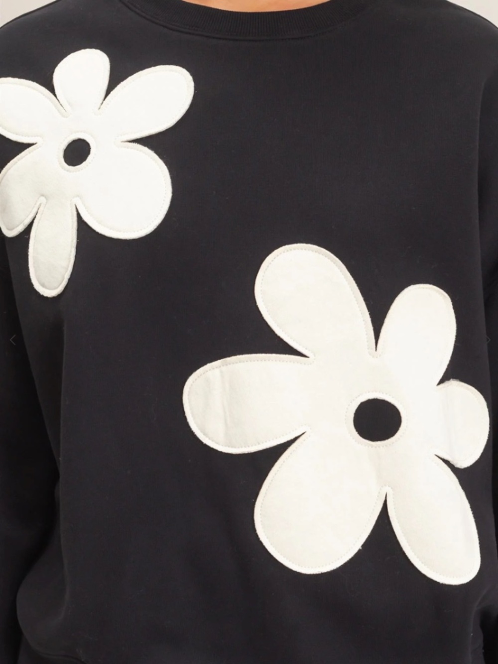 NEW Double Zero Black Floral Appliqué Fleece Sweatshirt Jogger Set Medium - Picture 4 of 9
